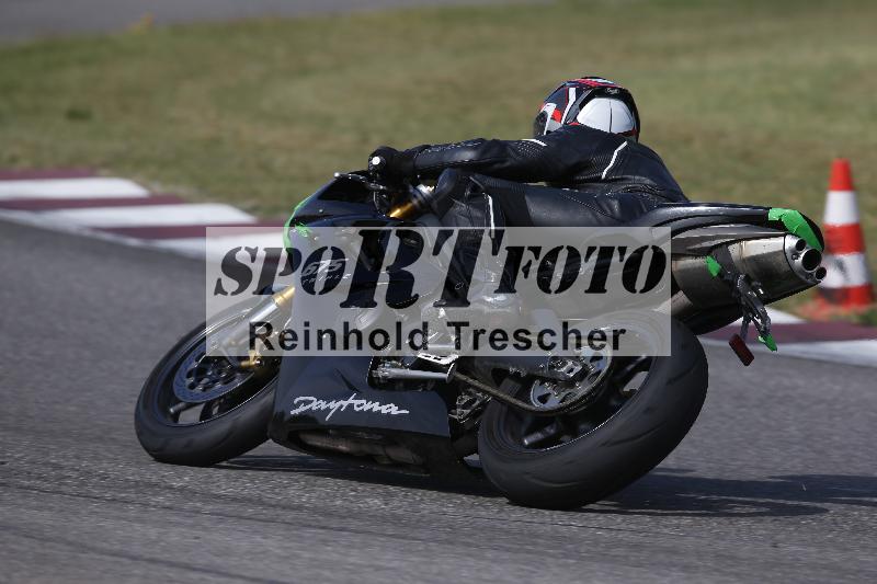 /11 28.04.2026  PROMAX ADR/Gruppe gruen/16